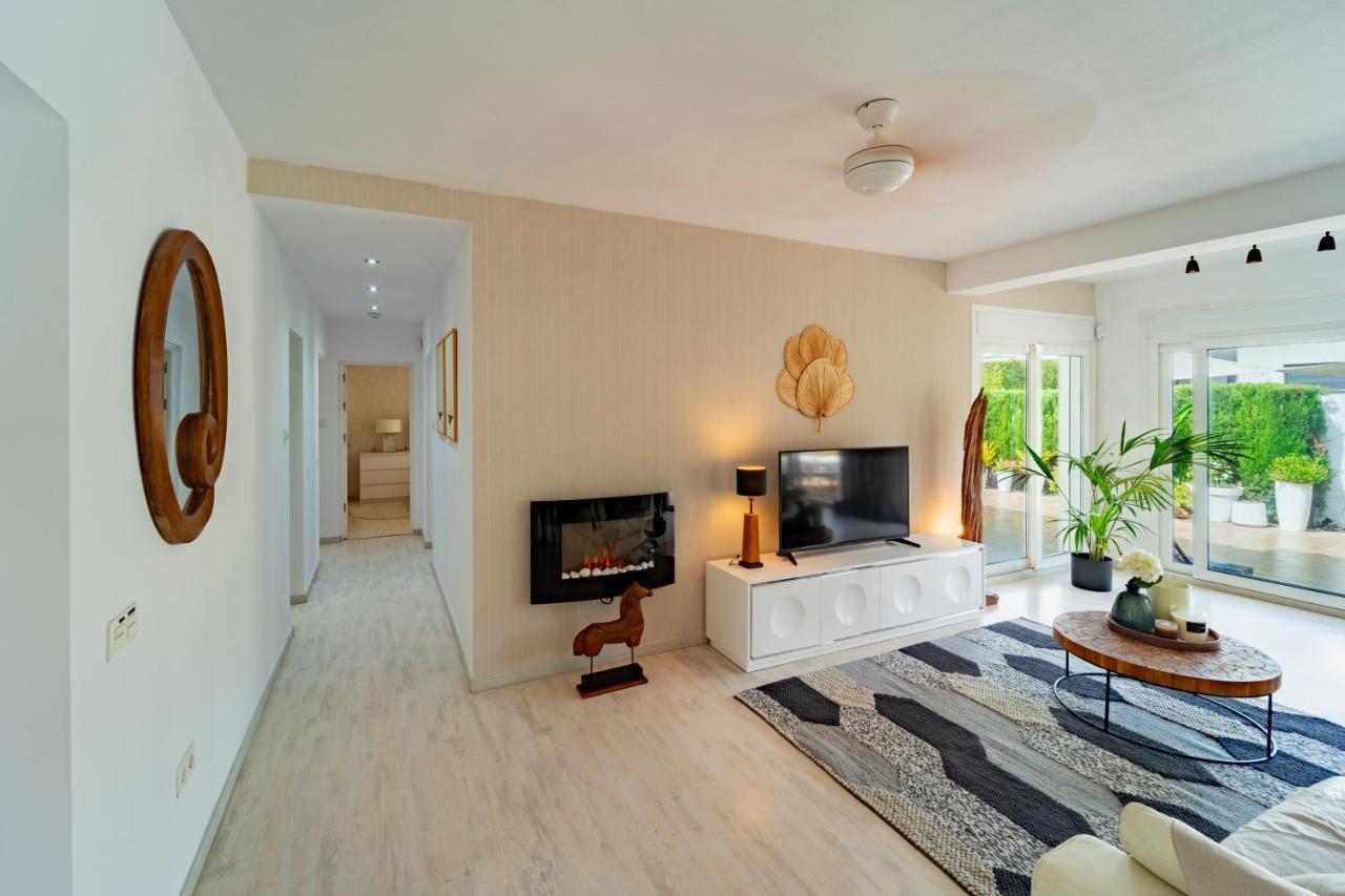 Emma By The Sea With Private Pool Villa Marbella
